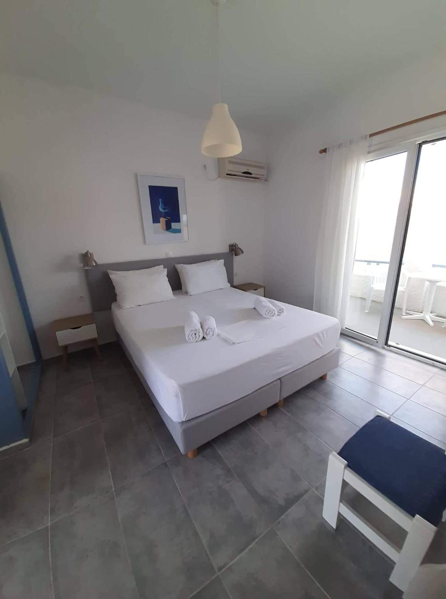 Seaside Studios Megalochori  Chambre photo